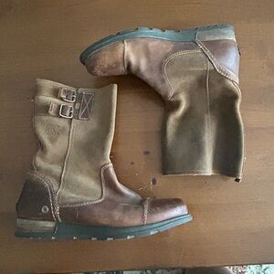 Sorel Brown Leather and Suede Boots with Buckle Detail - Size 8.5